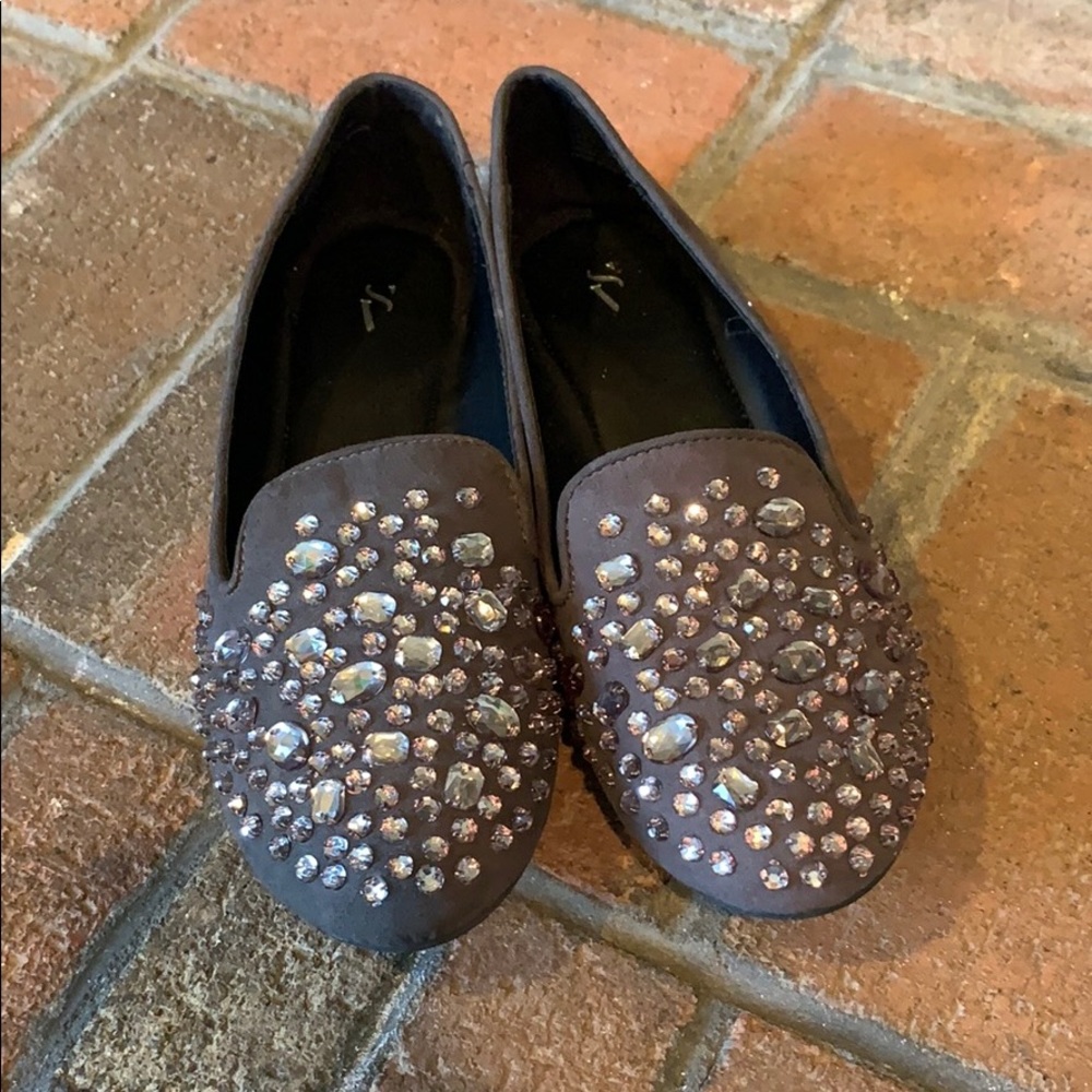 Simply Vera (Vera Wang) Flats Sz 8